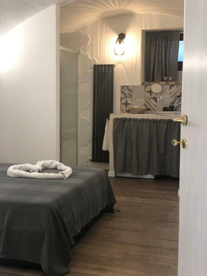 Tree House Apartment Polpenazze del Garda Ngoại thất bức ảnh