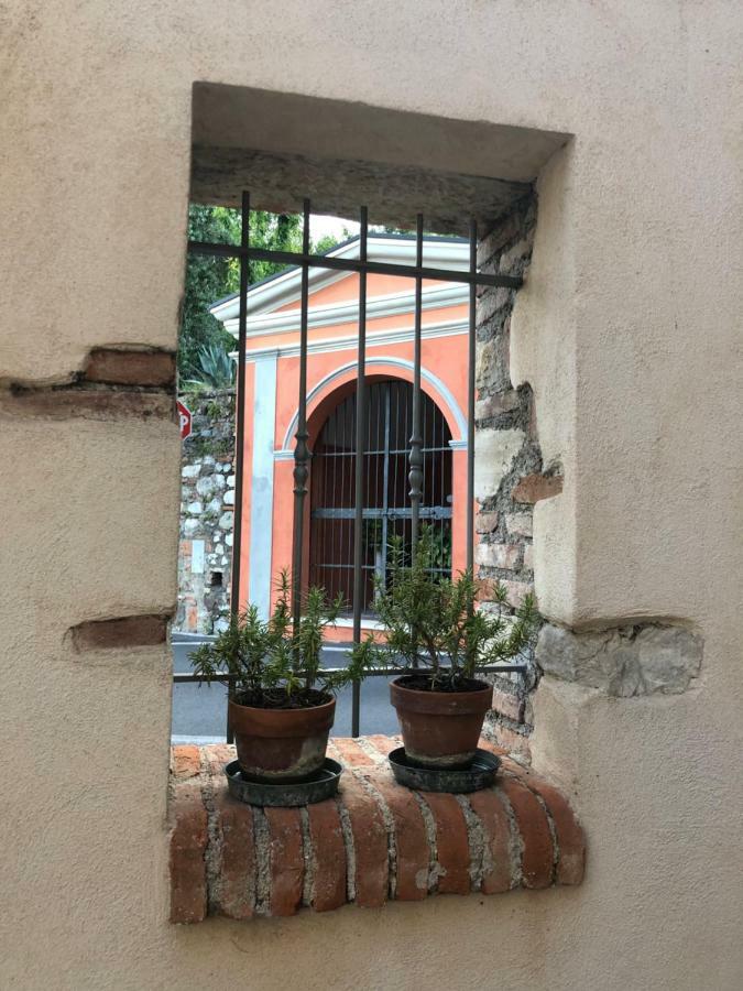 Tree House Apartment Polpenazze del Garda Ngoại thất bức ảnh
